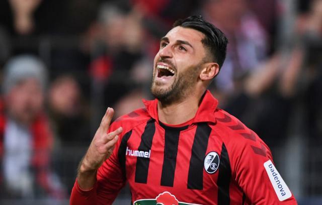 弗莱堡主帅决定进行轮换阵容，给予替补更多机会的简单介绍