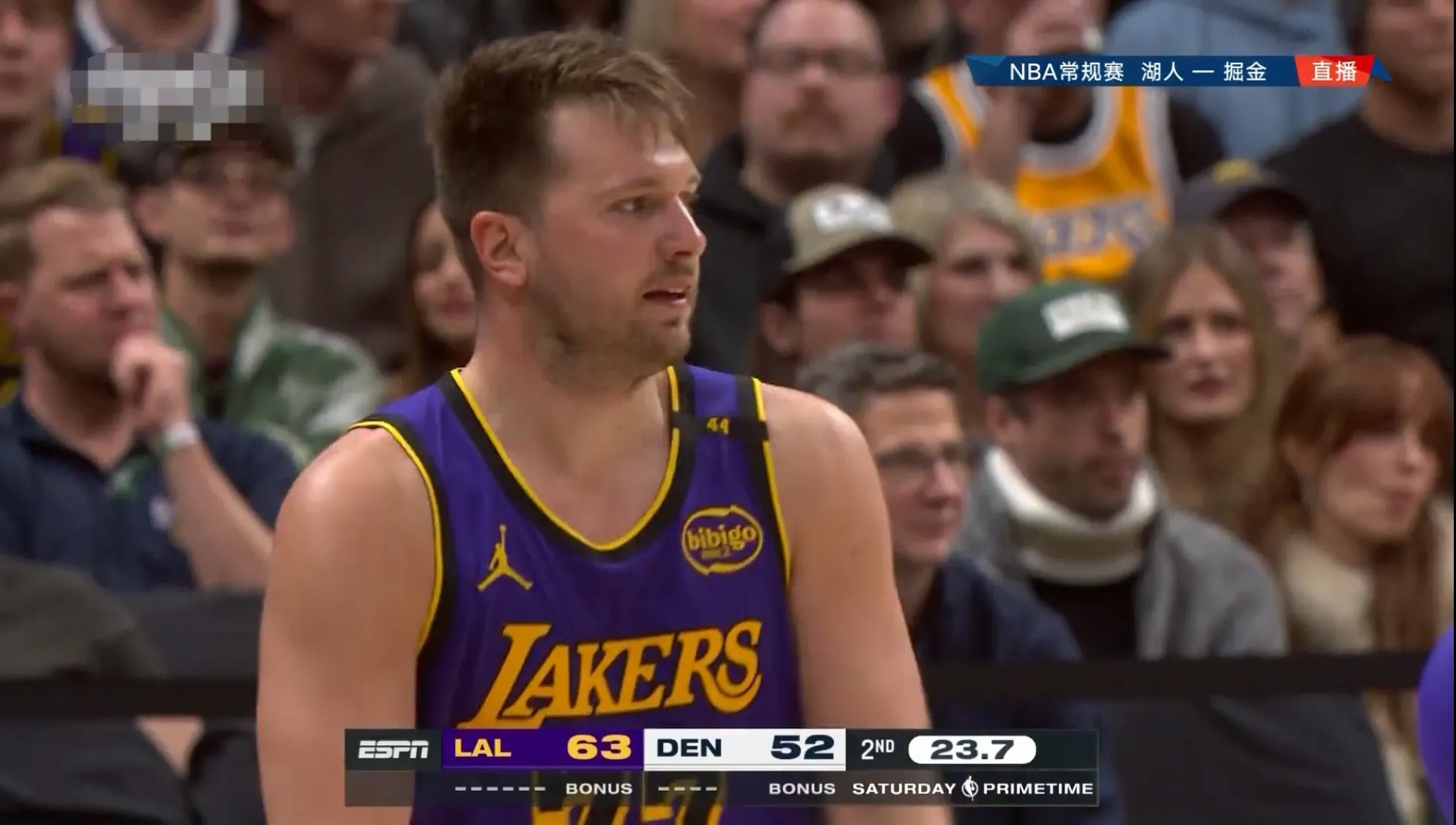 东契奇在湖人比赛中反败为胜，比赛局势复杂引发热议！